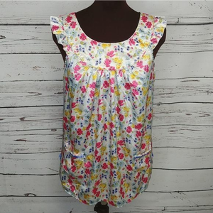 Victoria's Secret Floral Top‎
